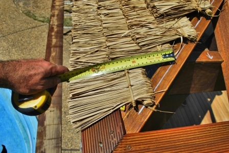 005Easy_Thatch_Colorbond_-960×300