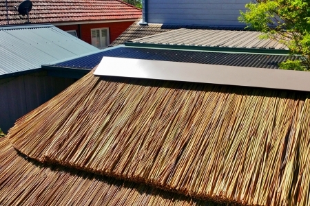 016-Oval_African_Re-thatch-960×300