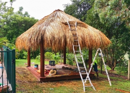 Tapitalee_Square_Bali_Hut_Deck-06-960×300