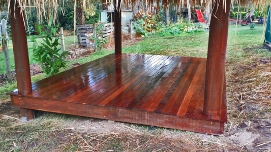 Tapitalee_Square_Bali_Hut_Deck-10-960×300