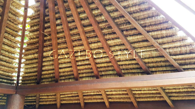Traditional_Splayed_Rafter_Rethatch_EastHills 003