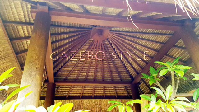 Traditional_Splayed_Rafter_Rethatch_EastHills 011