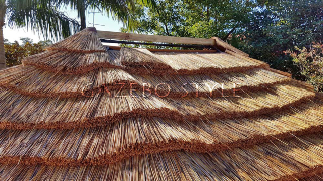 African_Oval_rethatch 003