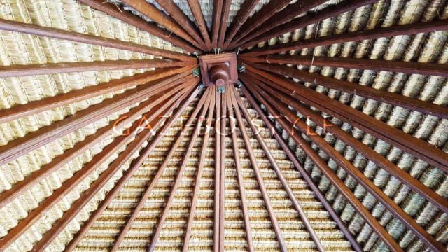 Trad_Bali_int_Colyton 001